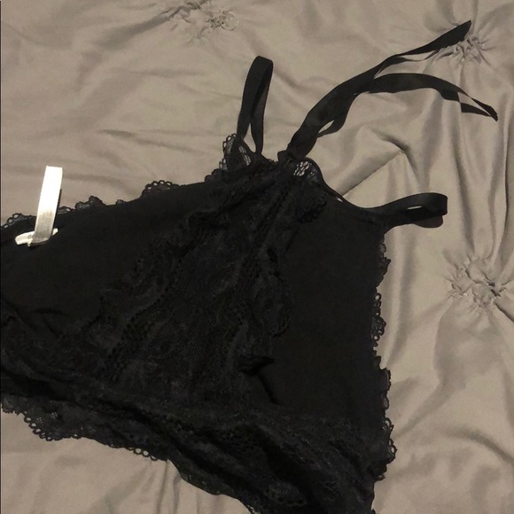 Bralette - Picture 2 of 3